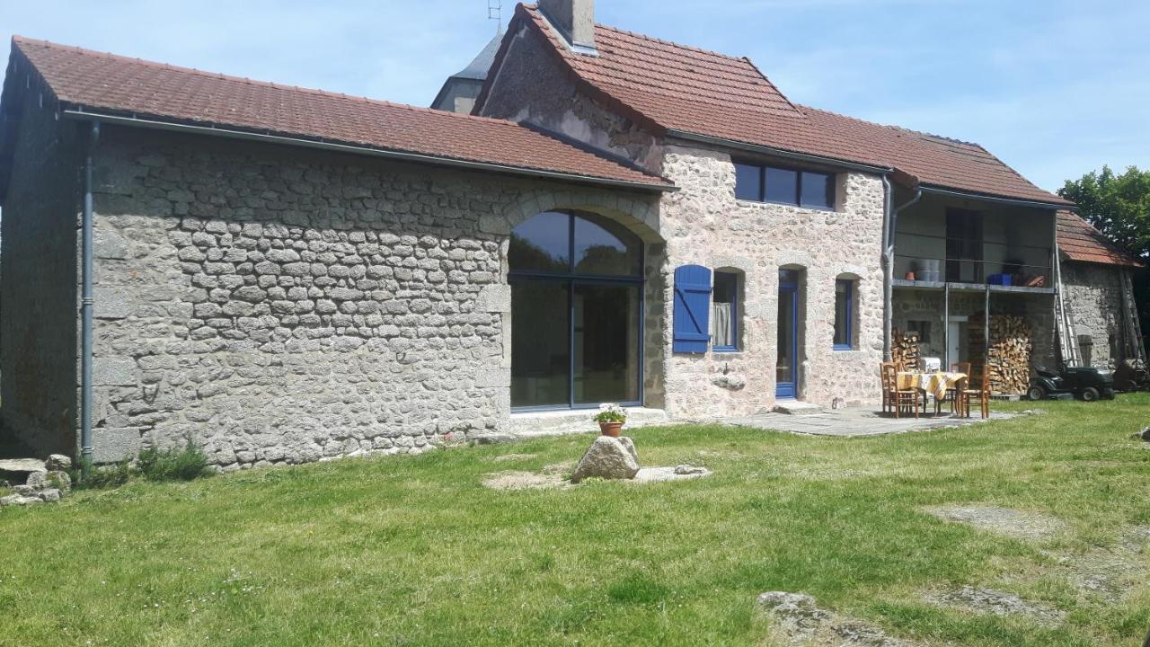 Villa Maison En Pierre Dettey Exterior foto